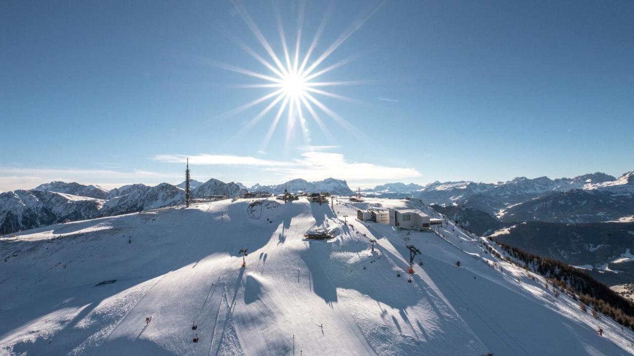 Kronplatz Mountain Lodge ブルーニコ エクステリア 写真
